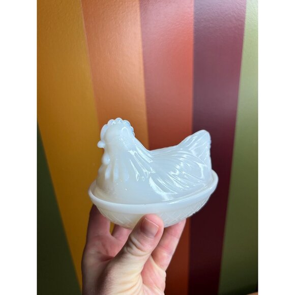 Milkglass glass hen on a nest HON collectable catch all trinket dish Hazel Atlas - Picture 1 of 9